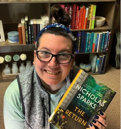 Valentines Book Club Recs&nbsp;💕